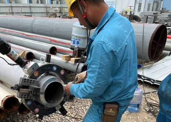 Duplex Stainless Steel Pipe Cutting And Beveling Machine Electric Clamshell Type